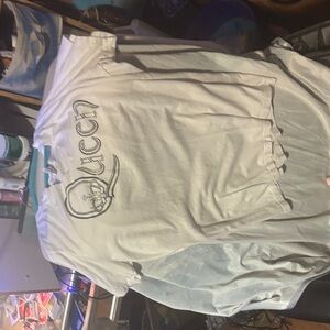 Queen Graphic T-Shirt in White